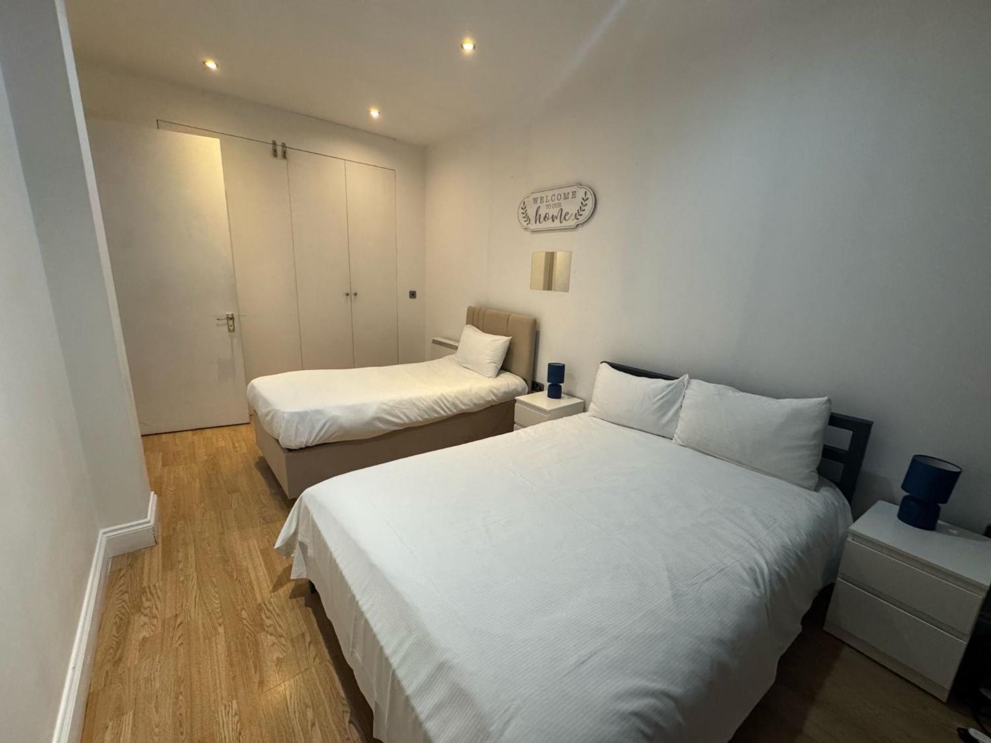 Comfortable - Cosy - Budget Studios In City Center London Exterior photo